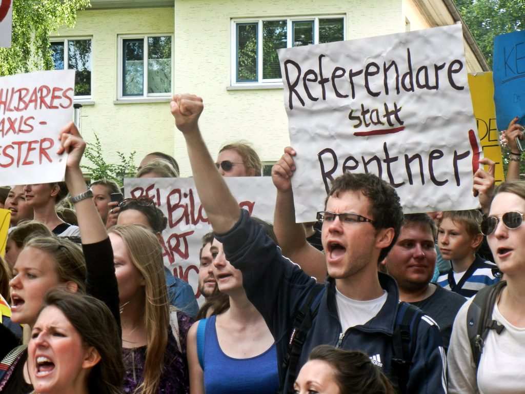 Zusammen demonstrierten sie für eine bessere Bildungspolitik in Schleswig-Holstein. Foto: ls